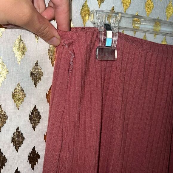 Bundle set of pants pink flowy and seamless leggings size L - Picture 7 of 12